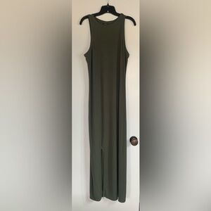 NWOT Torrid Army green maxi tank dress with slit on front ride side.